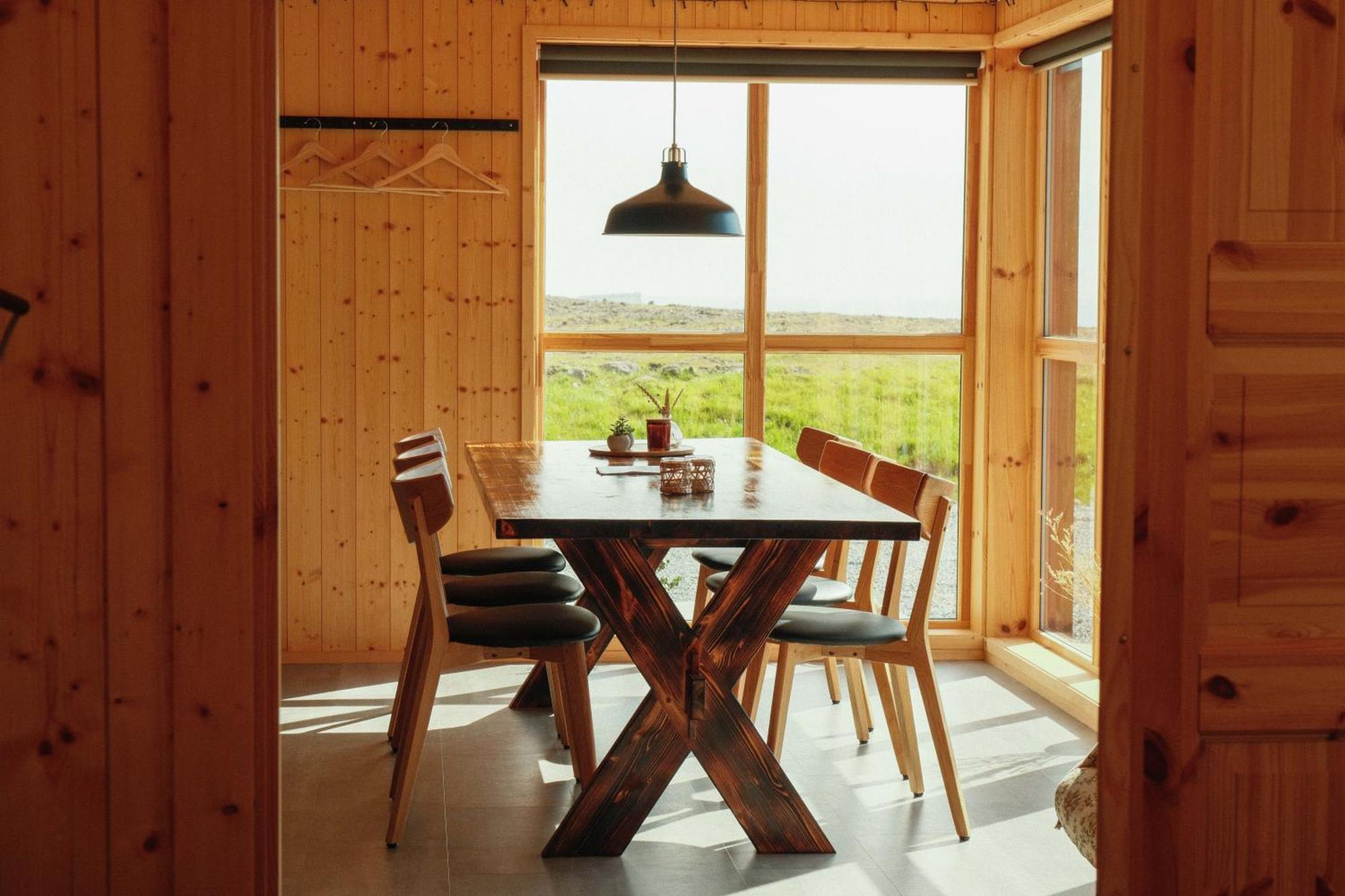 Mulafossur Cottages By Famous Waterfall In Gasadalur Екстериор снимка
